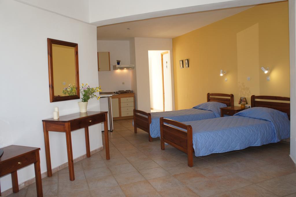 Anthemis Aparthotel Stavros  Exterior photo